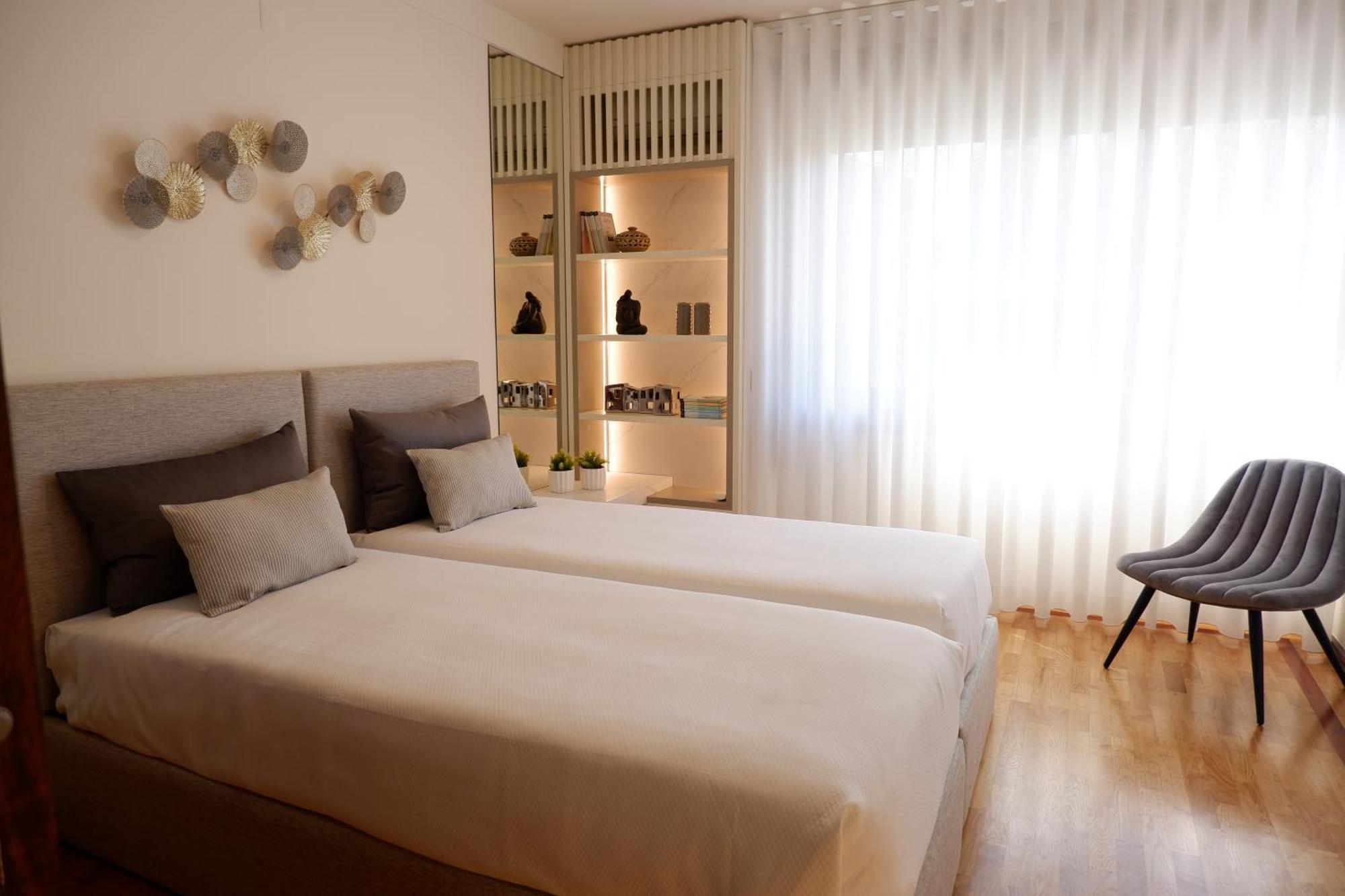 Porto Family Home By Mp - Renovated エクステリア 写真